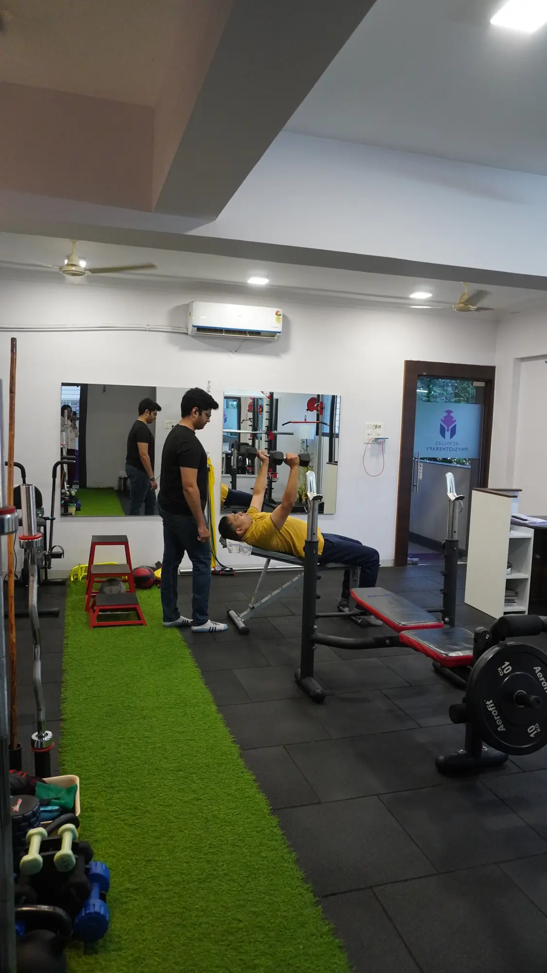 Supervised strength exercise at Achilles Physiotherapy
